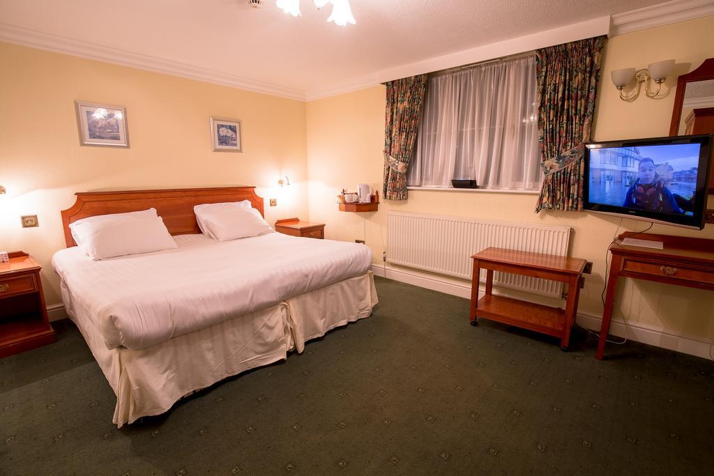 Harefield Manor Hotel Romford Exteriér fotografie