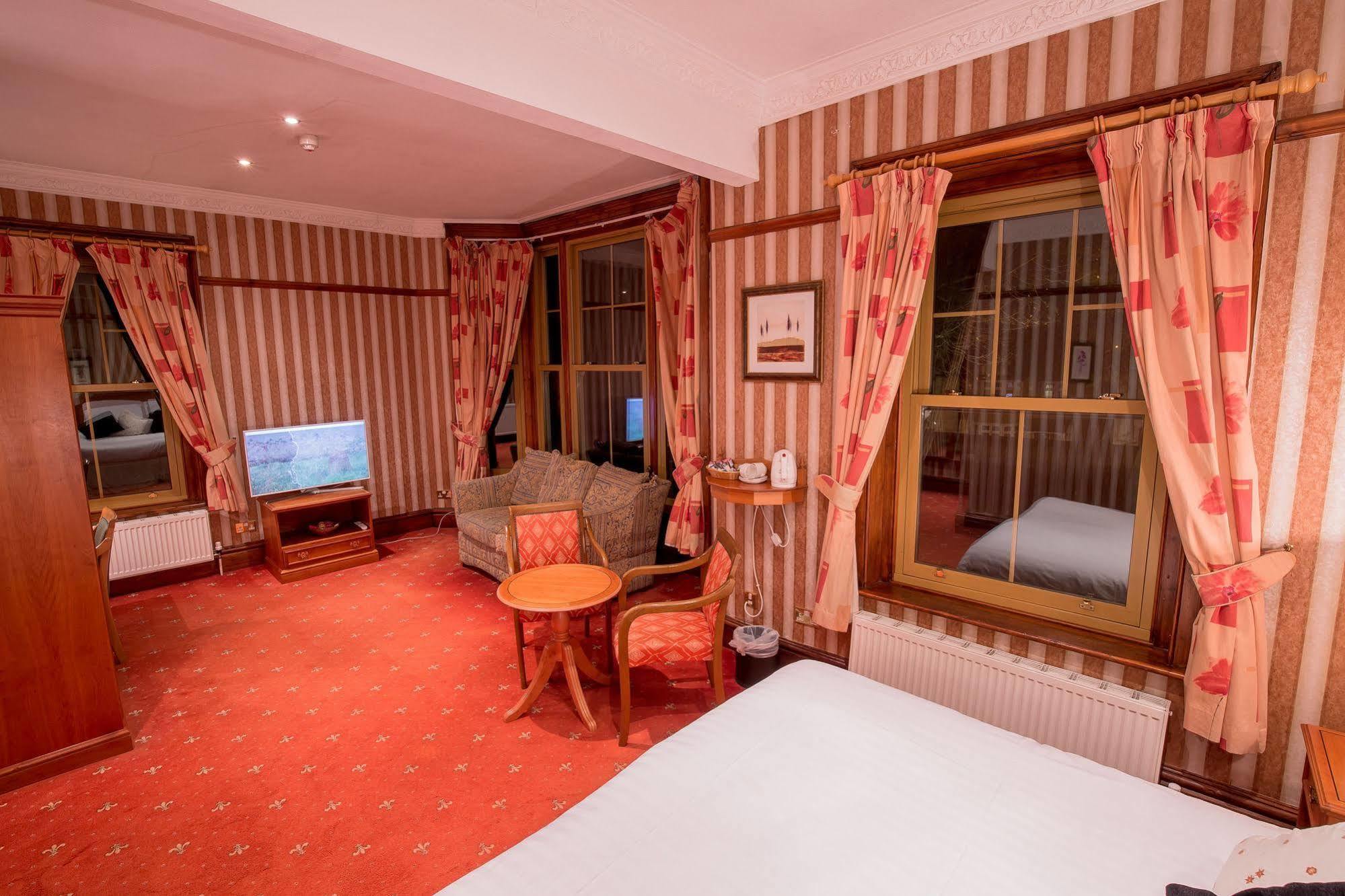 Harefield Manor Hotel Romford Exteriér fotografie